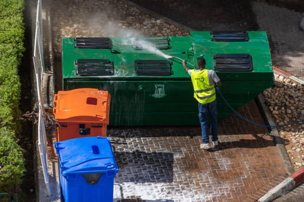 Best Pressure Washing Driveway  in Heyworth, IL